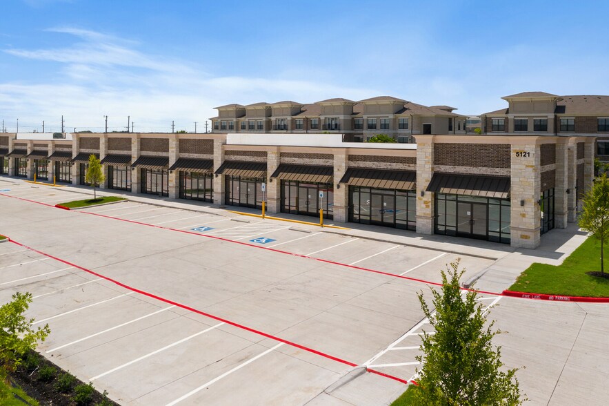 More Photos Of 5121 Collin McKinney Pky, McKinney Storefront Retail Office For Lease