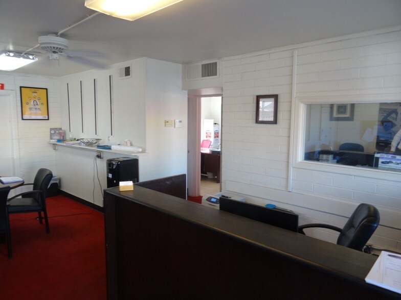 More Photos Of 9606 N Cave Creek Rd, Phoenix Auto Salvage Facility For Sale