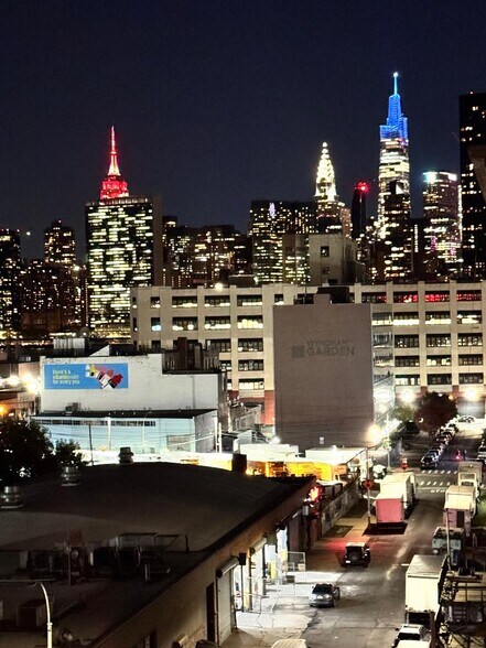 More Photos Of 11-11 44th Rd, Long Island City Loft Creative Space For Sale