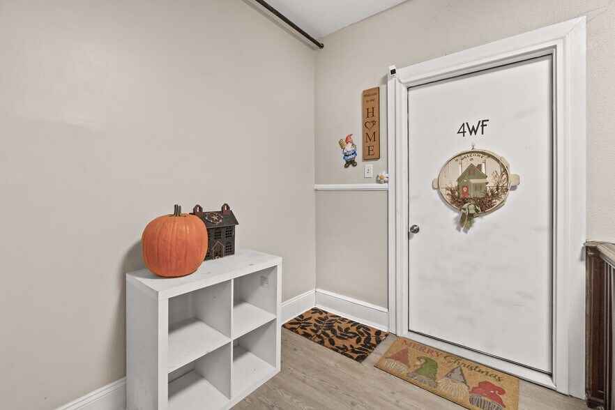 More Photos Of 136 Broadway, Hagerstown Apartments For Sale