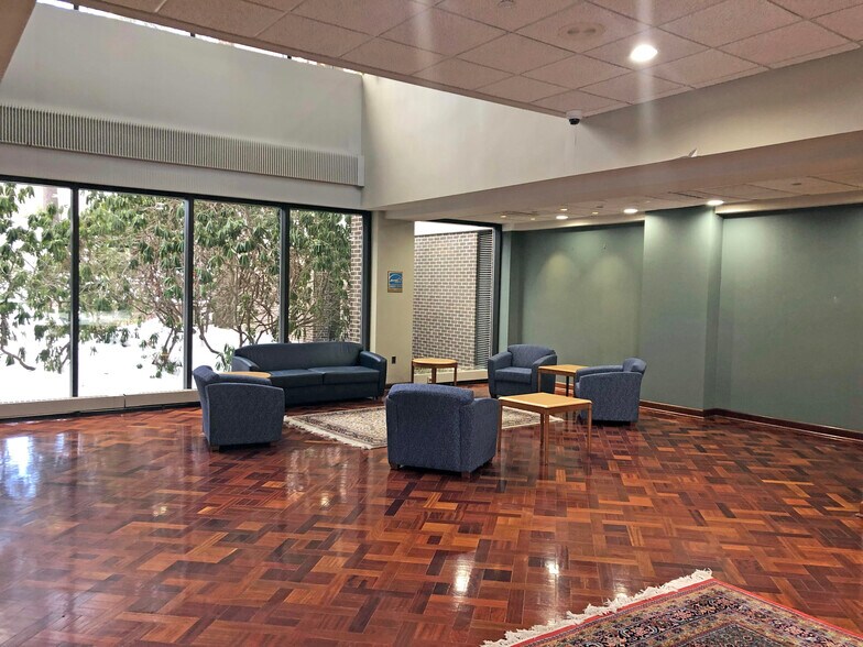 More Photos Of 1 Granite Pl, Concord Office For Lease