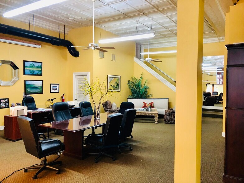 More Photos Of 312 S Main St, Jonesboro Loft Creative Space For Sale