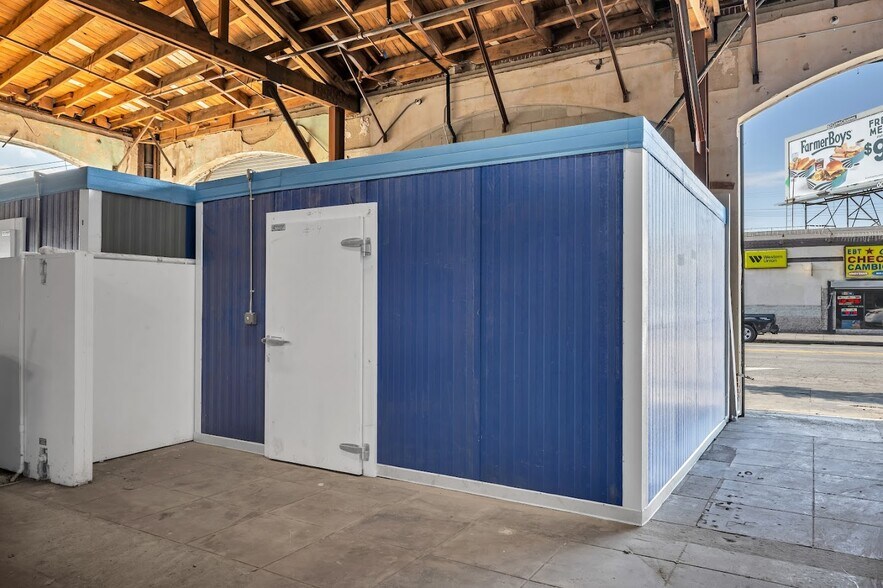 More Photos Of 707 E 7th St, Los Angeles Manufacturing For Lease