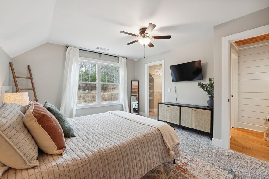 More Photos Of 1300 Preacher Campbell Rd, Clarkesville Multifamily For Sale