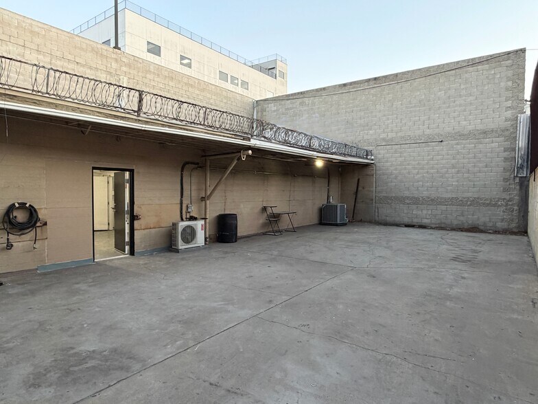 More Photos Of 1410 E Washington Blvd, Los Angeles Industrial For Lease