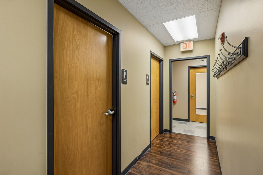 More Photos Of 1718 Charlotte Ave, Nashville Medical For Lease
