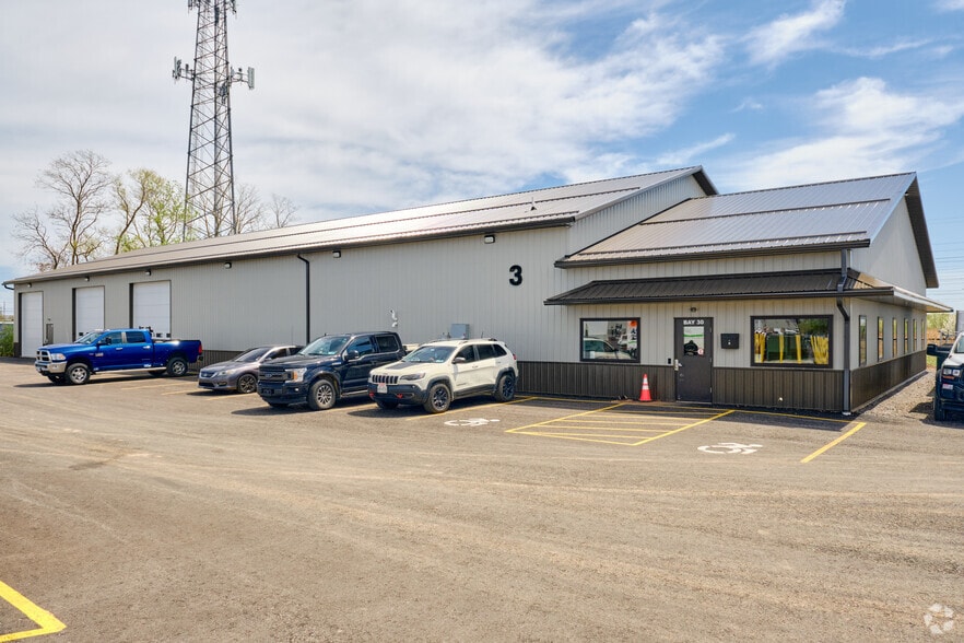 More Photos Of 1921 Brighton Henrietta Town Line Rd, Rochester Light Manufacturing For Lease