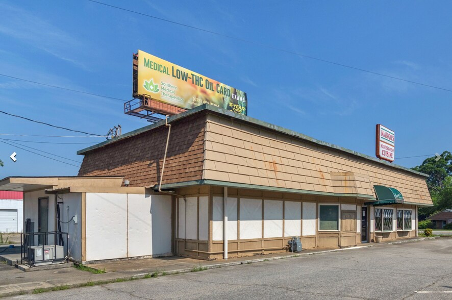 More Photos Of 1136 W Taylor St, Griffin Land For Sale