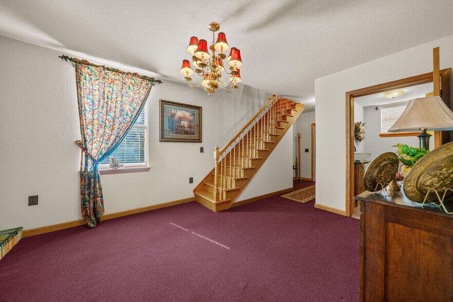 More Photos Of 104 N 3rd St, Heber Springs Office For Sale