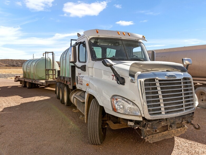 More Photos Of 20 Monarch Ln, Pueblo Industrial For Sale