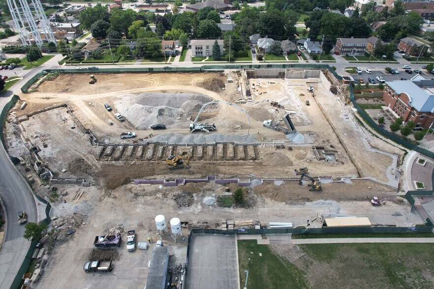 More Photos Of 144 Seymour Ave, Mundelein Land For Lease