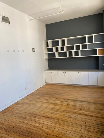 More Photos Of 28 W 27th St, New York Loft Creative Space For Lease