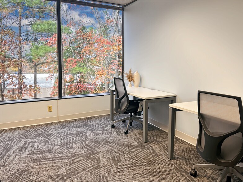 More Photos Of 8601 Six Forks Rd, Raleigh Coworking Space