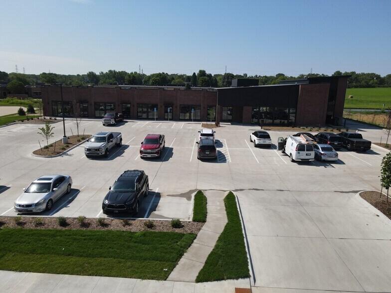 More Photos Of 8700 Thomas Ave, Johnston General Retail For Lease