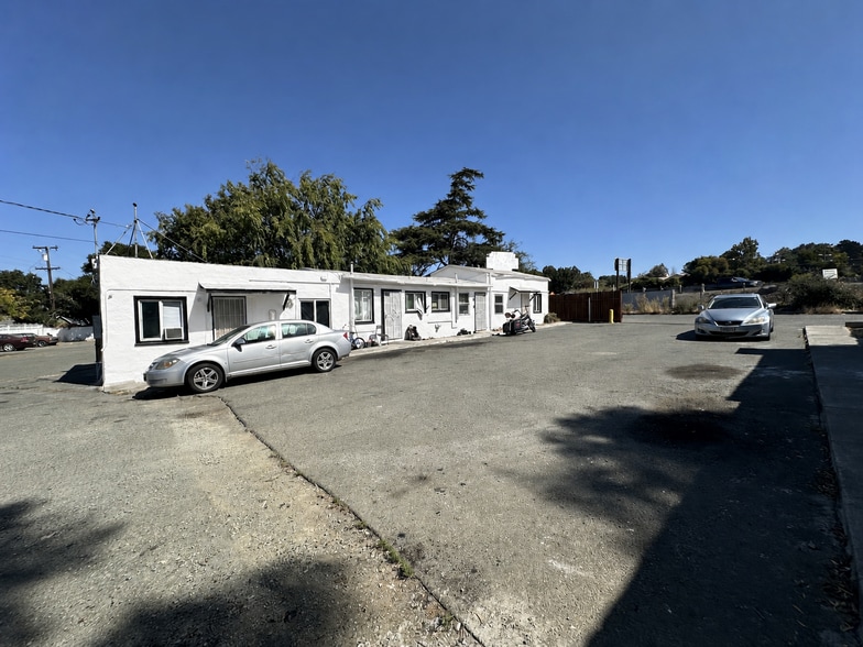 More Photos Of 121 Lincoln Rd W, Vallejo Apartments For Sale