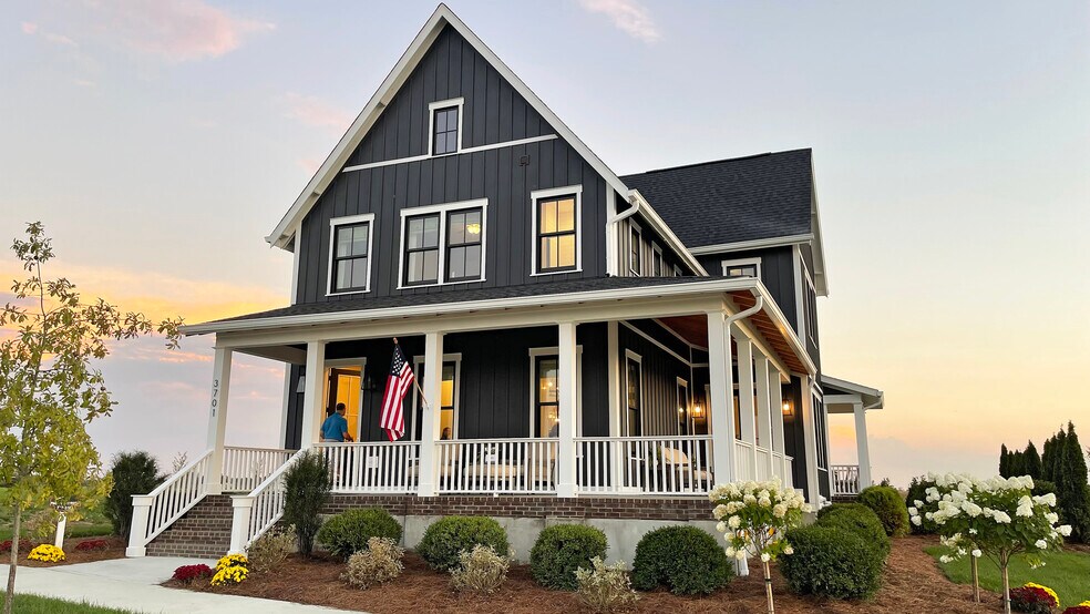 More Photos Of 198 Ohio 741, Lebanon Supermarket For Lease