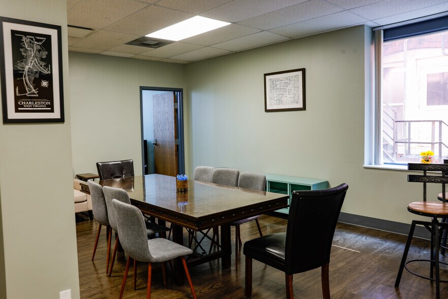 More Photos Of 210 Hale St, Charleston Office For Sale