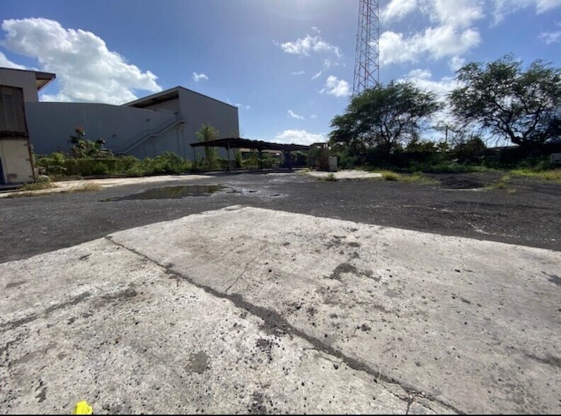 More Photos Of 91-027 Kaomi Loop, Kapolei Land For Lease