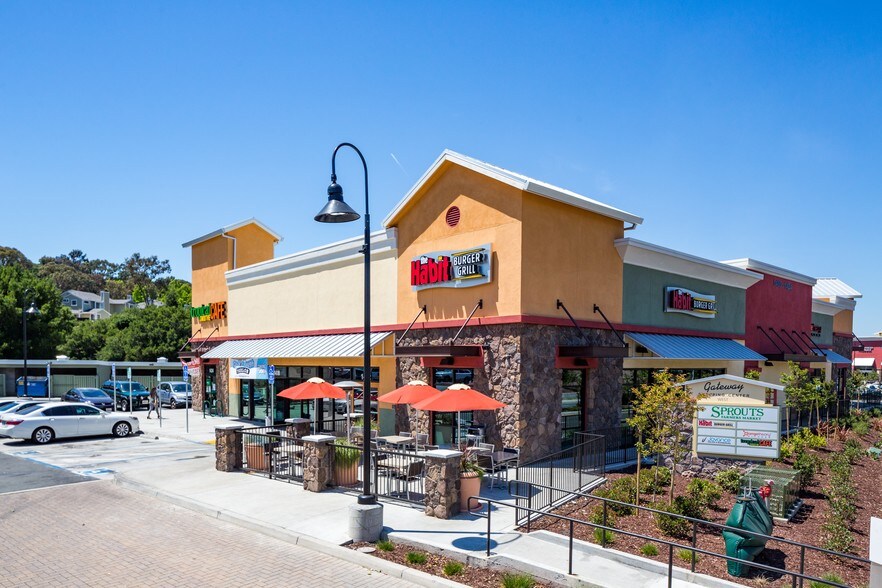 More Photos Of 1400 Pinole Valley Rd, Pinole Unknown For Lease