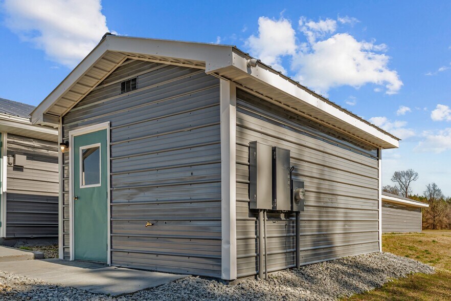 More Photos Of 9572 Hwy 41 W, Pink Hill Land For Sale