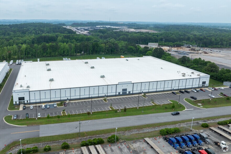 More Photos Of 531 Eagan Dr, Birmingham Warehouse For Lease