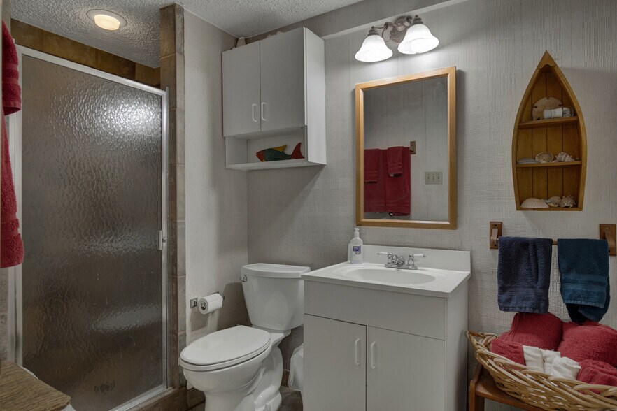 More Photos Of 7367 River Rd, New Braunfels Lodge Meeting Hall For Sale