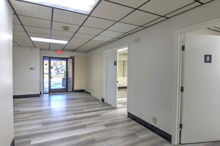 More Photos Of 1400 Wedekind Rd, Reno Office Residential For Lease