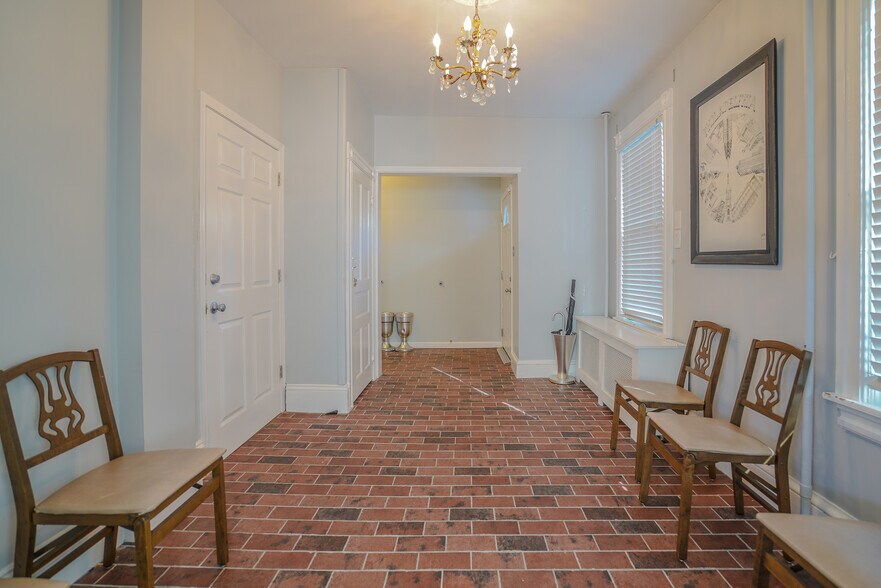 More Photos Of 625 Byberry Rd, Philadelphia Funeral Home For Sale