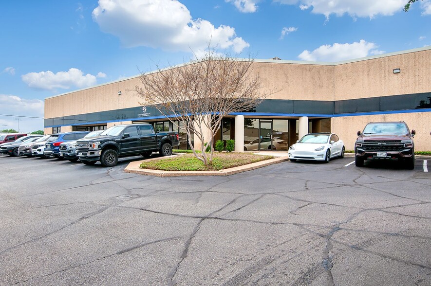 More Photos Of 12005-12095 Starcrest Dr, San Antonio Unknown For Lease