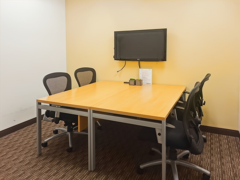 More Photos Of 22722 29th Dr SE, Bothell Coworking Space