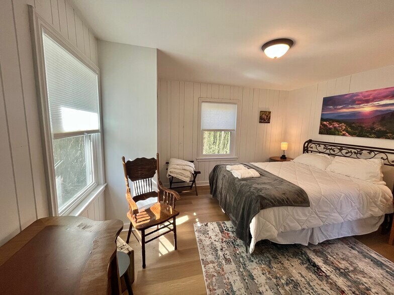 More Photos Of 1 Old Mill Ln, Weaverville Restaurant For Sale