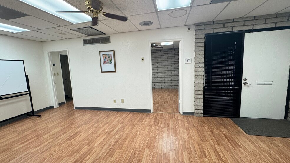 More Photos Of 2201 S McClintock Dr, Tempe Office For Lease