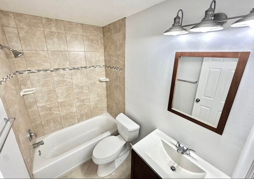 More Photos Of 4400 1st St N, Saint Petersburg Apartments For Sale