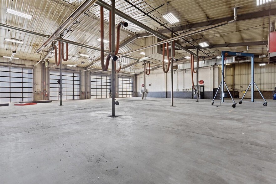 More Photos Of 12104 Deike Ct, Cheyenne Truck Terminal For Sale
