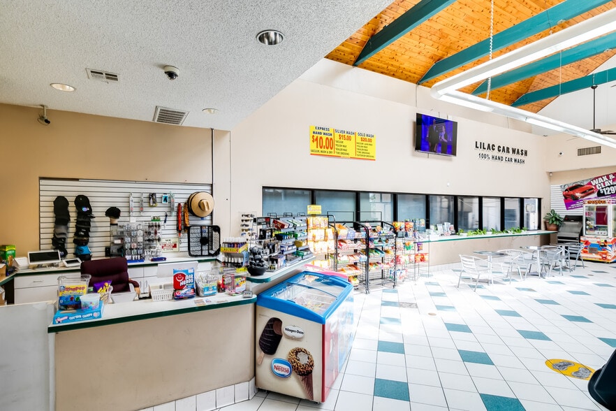 More Photos Of 445 W Foothill Blvd, Rialto Carwash For Sale