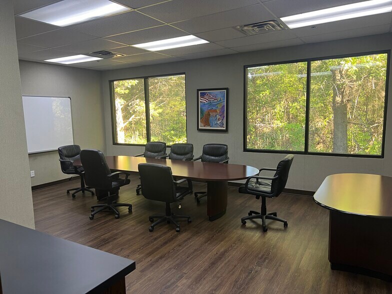 More Photos Of 2300 W White Ave, McKinney Medical For Sale