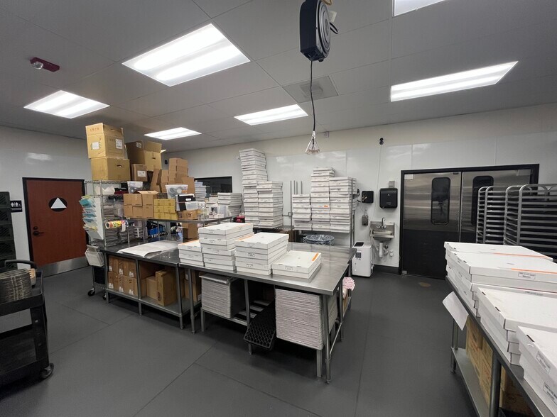 More Photos Of 1619-1621 5th St, Berkeley Food Processing For Sale