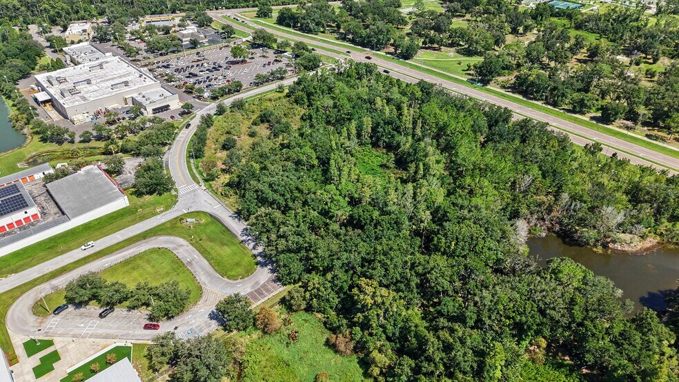 More Photos Of 18202 Meadows rd, Tampa Land For Sale