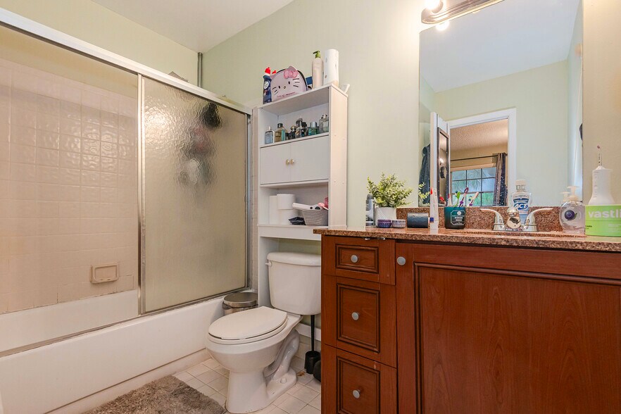More Photos Of 4263 NW 115th Ave, Coral Springs Multifamily For Sale