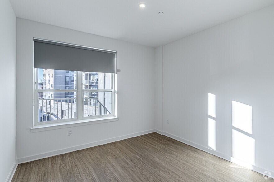 More Photos Of 620 Bloomfield Ave, Bloomfield Apartments For Lease