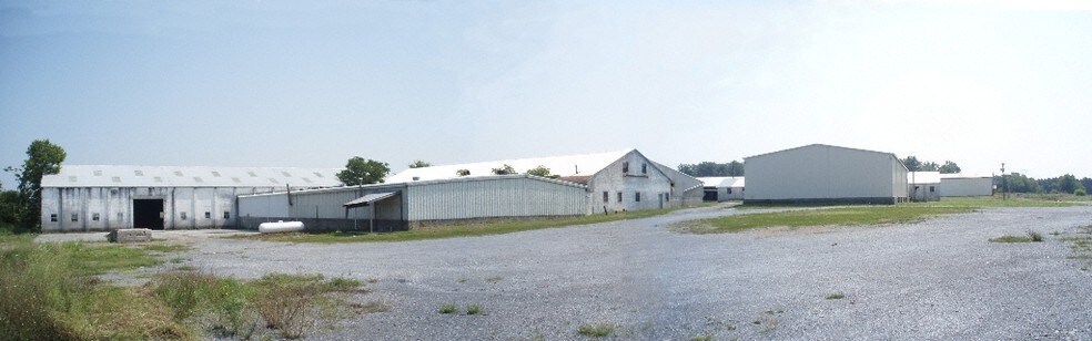 More Photos Of 1059 Box Factory Rd, Summit Point Manufacturing For Lease