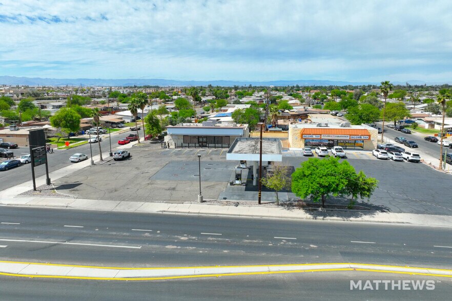 Primary Photo Of 2050 S 4th St, El Centro General Retail For Sale