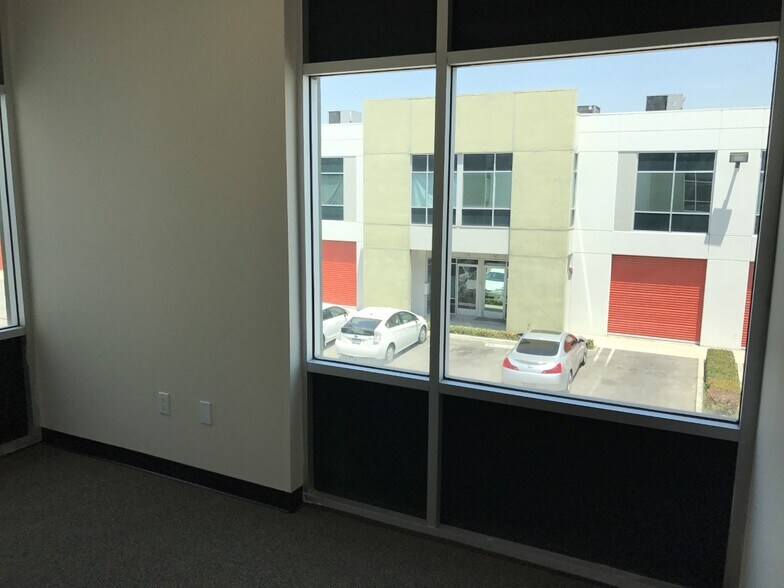 More Photos Of 1139 Westminster Ave, Alhambra Warehouse For Lease