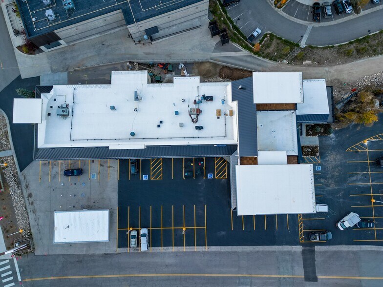 More Photos Of 78415 US Highway 40, Winter Park General Retail For Sale