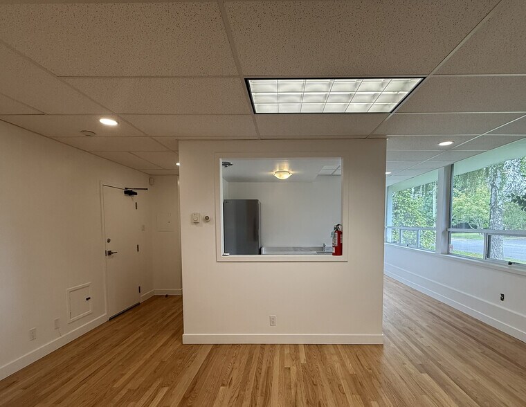 Primary Photo Of 2544 Dunlevy St, Victoria Office For Lease