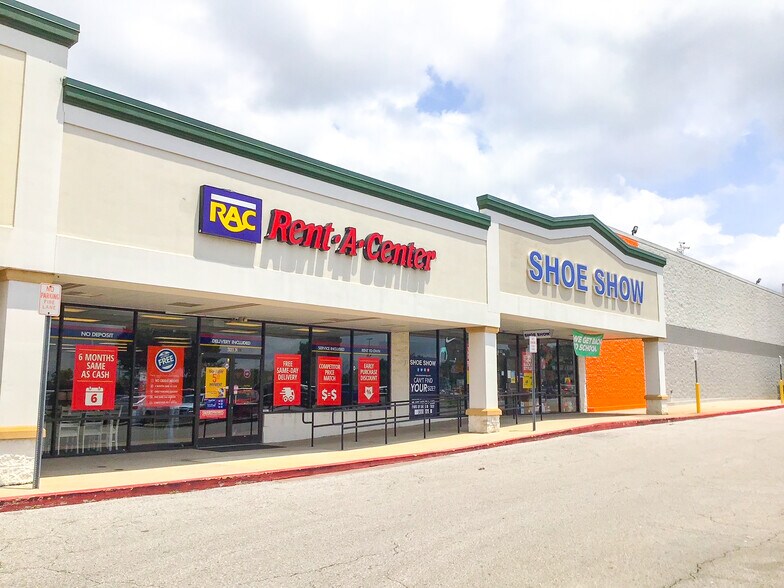 More Photos Of 6140-A University Dr NW, Huntsville Freestanding For Lease