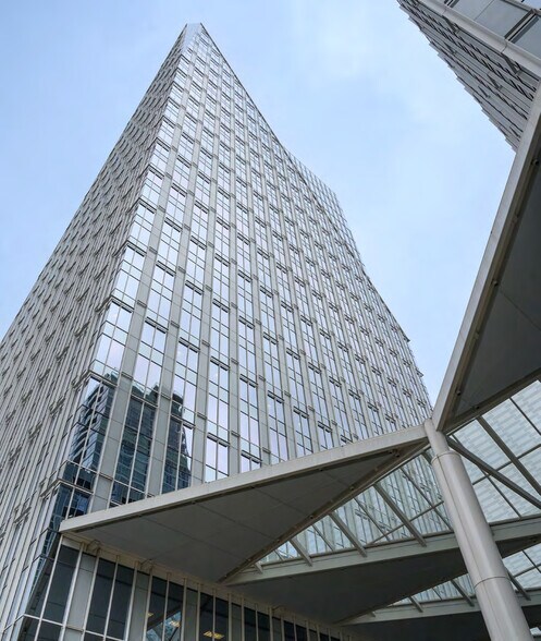 More Photos Of 3280 Peachtree Rd NE, Atlanta Office For Lease