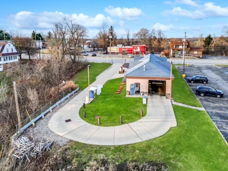 More Photos Of 4180 Sunset Blvd, Steubenville Carwash For Sale