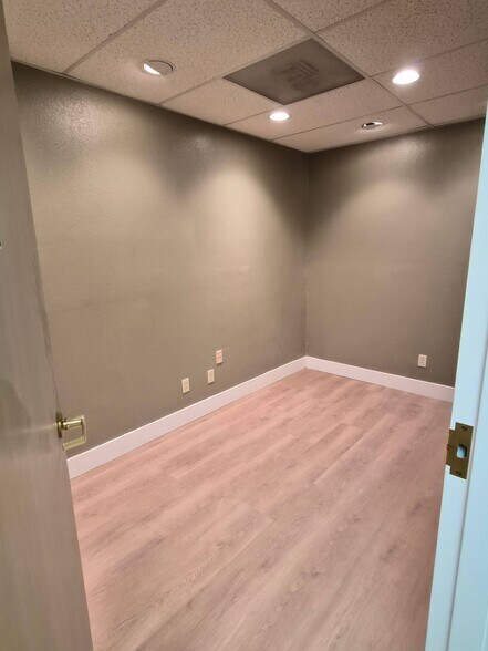 More Photos Of 1320 Apple Ave, Hayward Medical For Lease