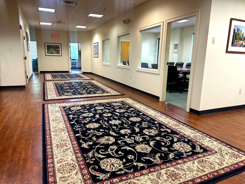 More Photos Of 150A Andover St, Danvers Office For Sale
